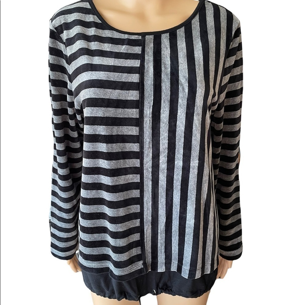 CHICO’S VELOUR LONG SLEEVE SWEAT SHIRT TUNIC size L